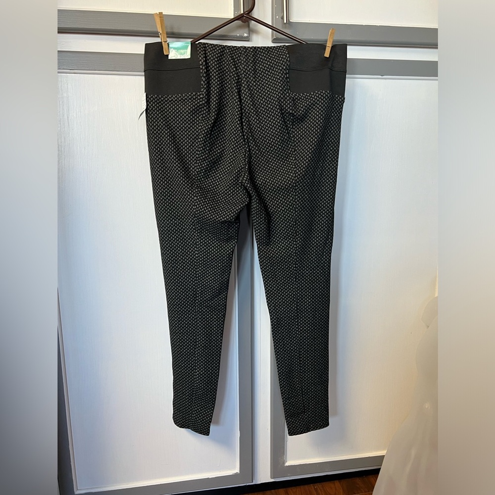 Maurices Black With Pattern Print In White. - image 2